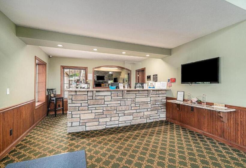 酒店 Howard Johnson By Wyndham Traverse City