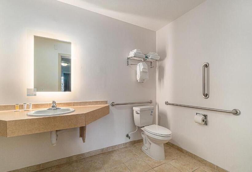 酒店 Howard Johnson By Wyndham Traverse City