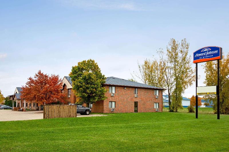 فندق Howard Johnson By Wyndham Waterloo/cedar Falls