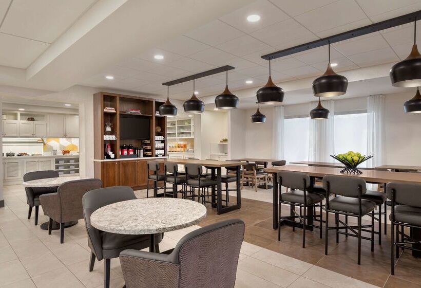 Отель Hyatt Place Tucson Central