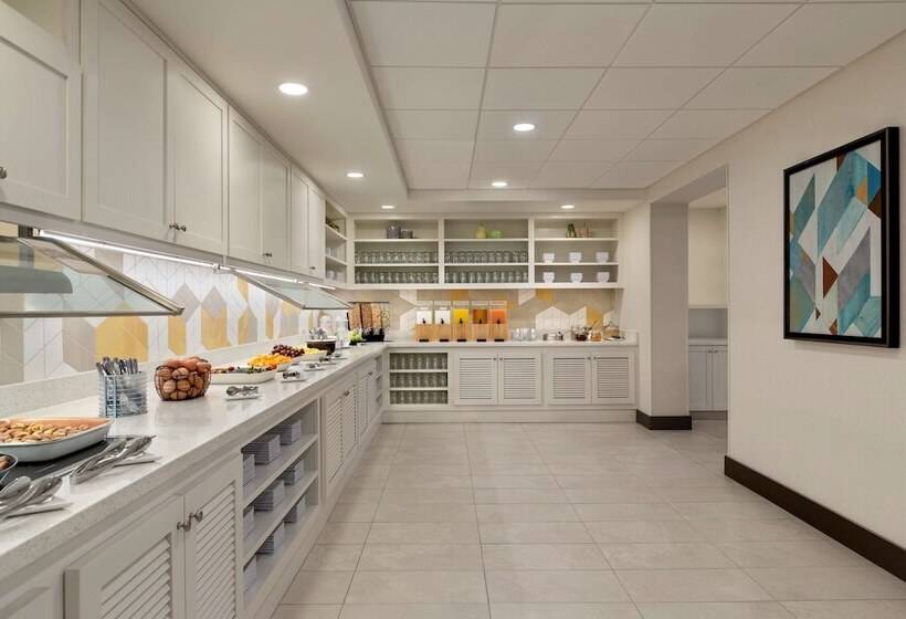 Отель Hyatt Place Tucson Central