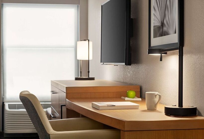 Отель Hyatt Place Tucson Central