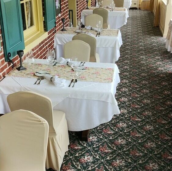 فندق Inn At Herr Ridge