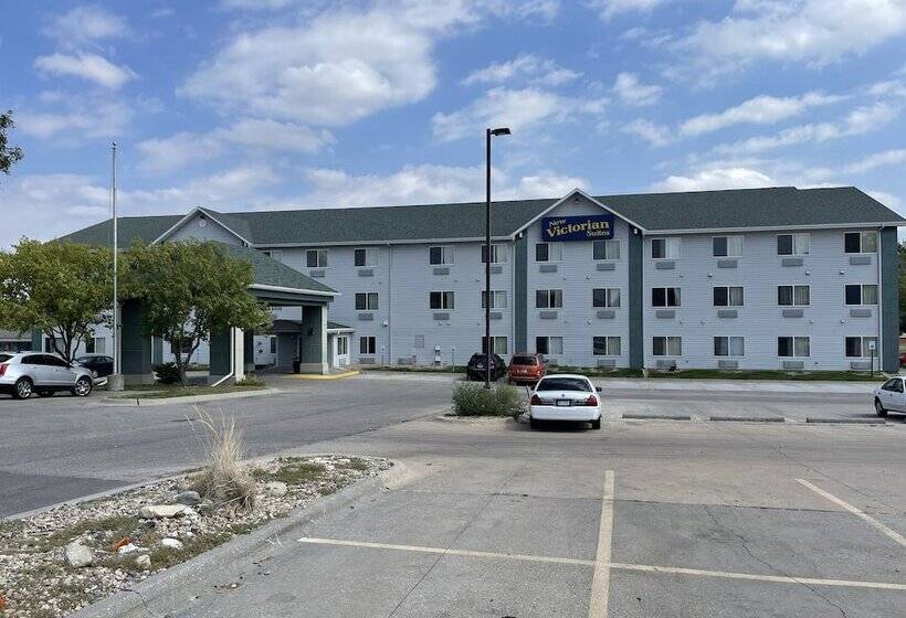 酒店 New Victorian Inn & Suites Lincoln