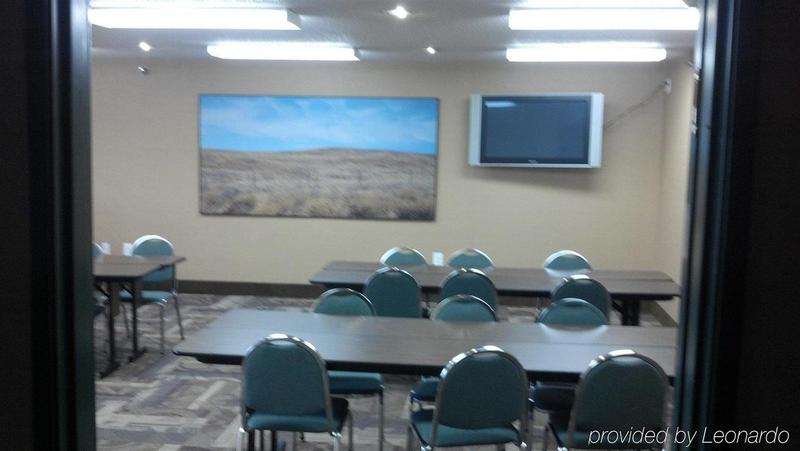 酒店 New Victorian Inn & Suites Lincoln