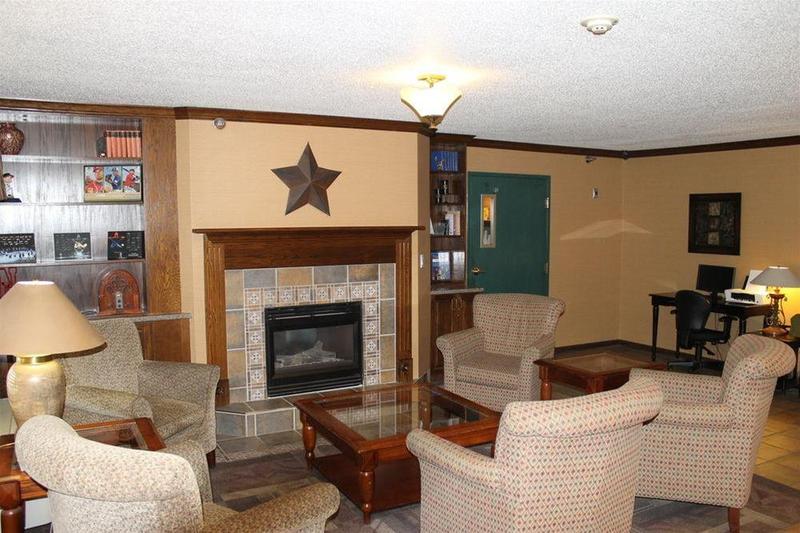 酒店 New Victorian Inn & Suites Lincoln