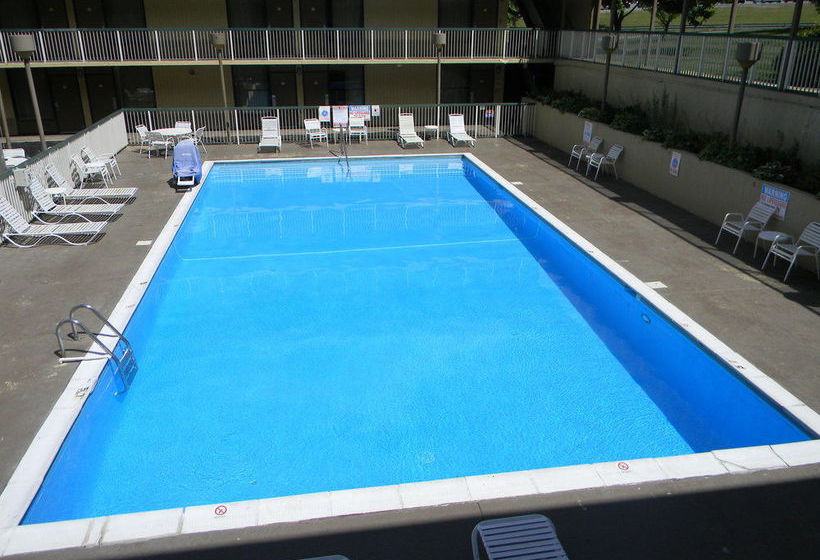 בית מלון כפרי Quality Inn Prestonsburg	