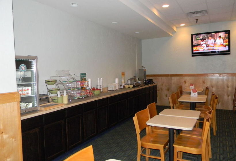 בית מלון כפרי Quality Inn Prestonsburg	