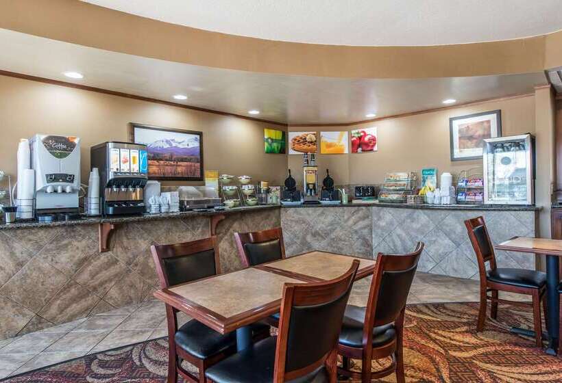 Отель Quality Inn Colorado Springs South