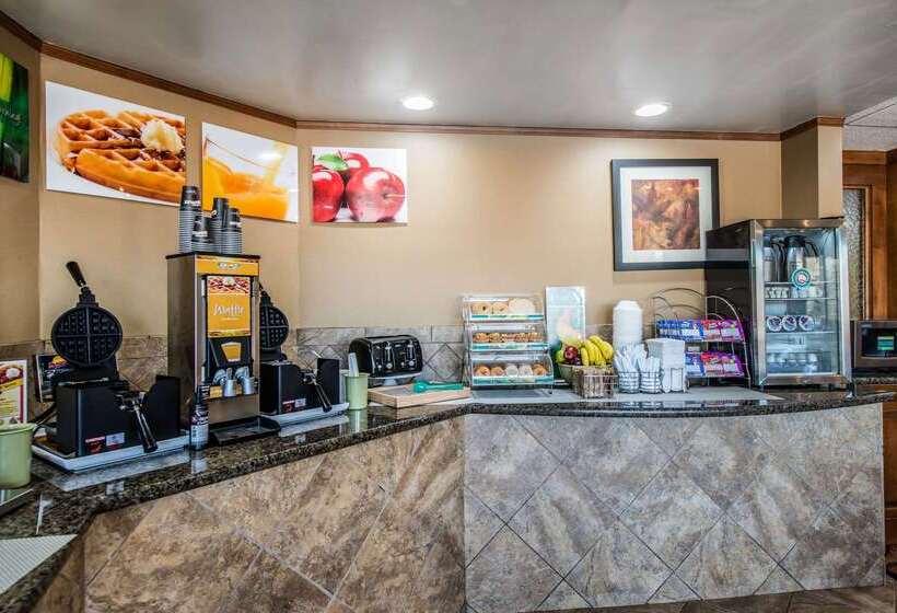 هتل Quality Inn Colorado Springs South
