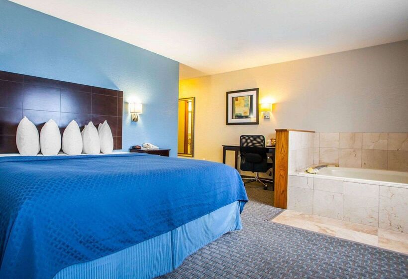 בית מלון כפרי Quality Inn & Suites Ankenydes Moines