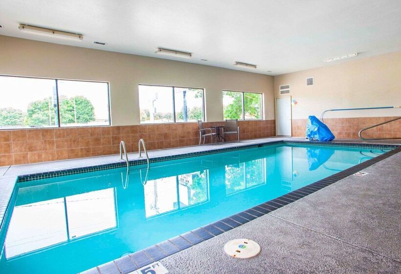 בית מלון כפרי Quality Inn & Suites Ankenydes Moines