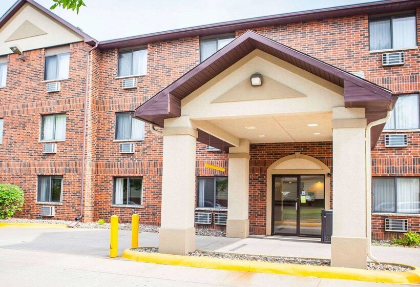 בית מלון כפרי Quality Inn & Suites Ankenydes Moines