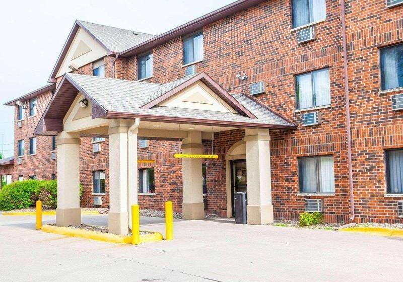 בית מלון כפרי Quality Inn & Suites Ankenydes Moines