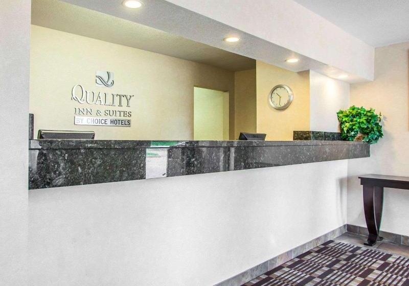 בית מלון כפרי Quality Inn & Suites Ankenydes Moines