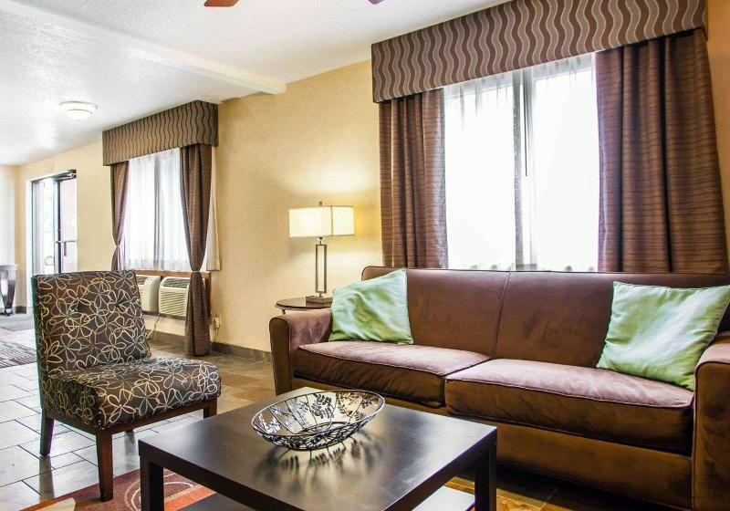 בית מלון כפרי Quality Inn & Suites Ankenydes Moines