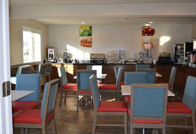 هتل Quality Inn & Suites Ankenydes Moines
