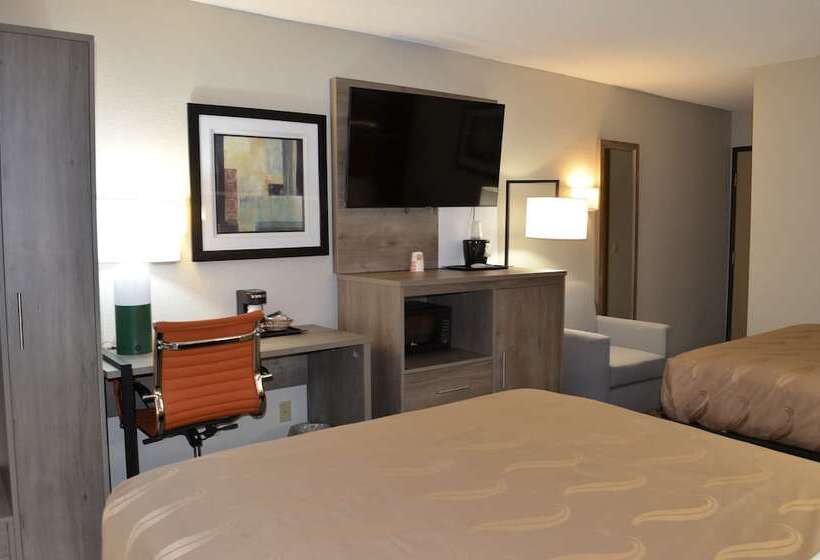 هتل Quality Inn & Suites Ankenydes Moines