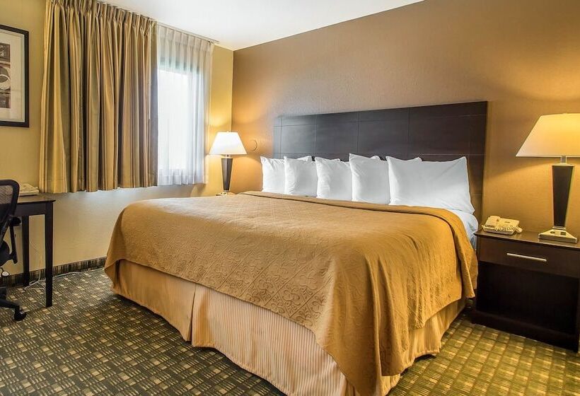 فندق Quality Inn & Suites Decorah