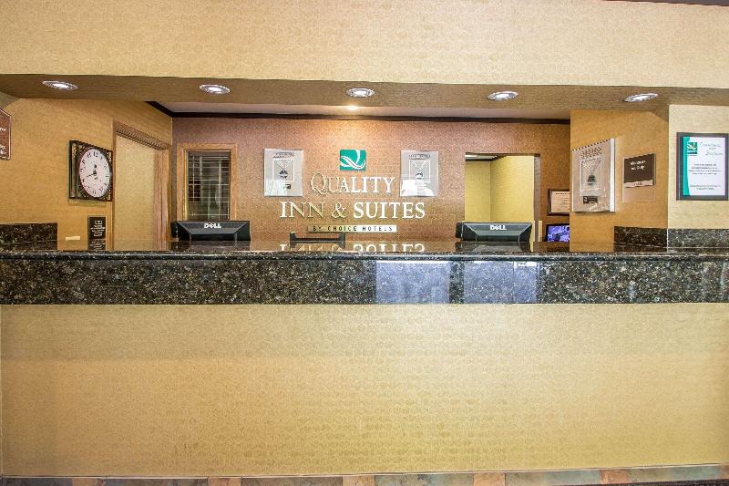 فندق Quality Inn & Suites Decorah