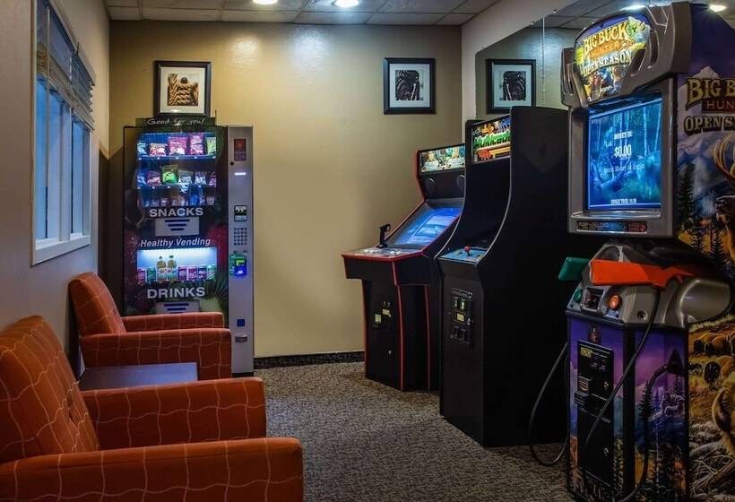 ホテル Ramada By Wyndham Statesville