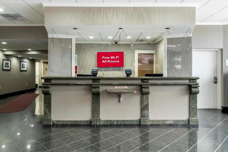 فندق Red Roof Inn Plus Newark Liberty Airport   Carteret