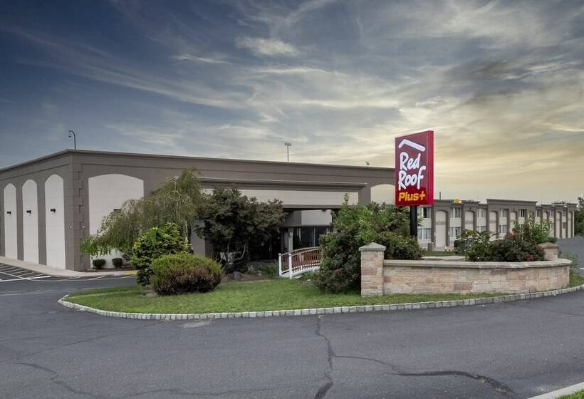 فندق Red Roof Inn Plus Newark Liberty Airport   Carteret