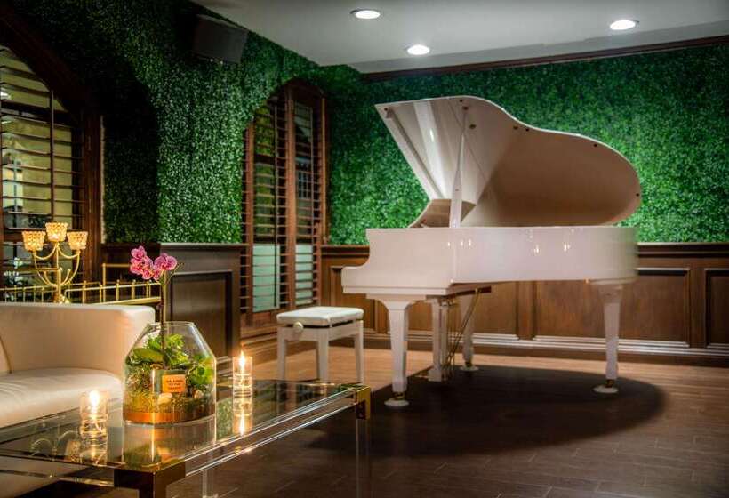 The Volare, Ascend Hotel Collection