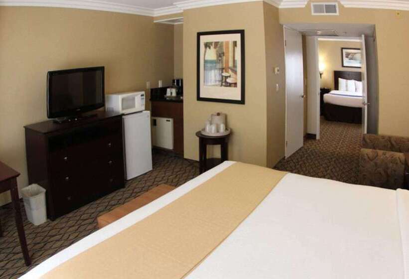 The Volare, Ascend Hotel Collection