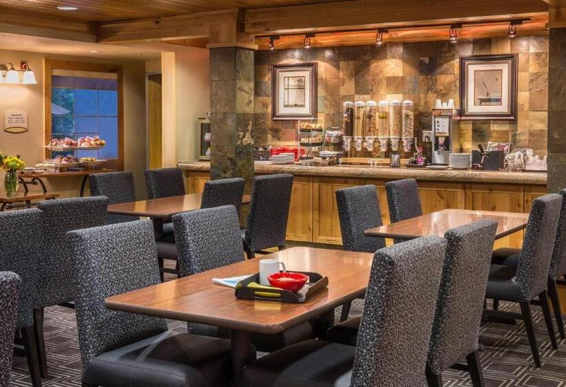 酒店 Towneplace Suites Old Mill District, Bend Near Mt Bachelor