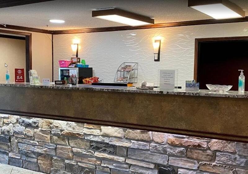 ホテル Candlewood Suites Wichita Northwest, An Ihg