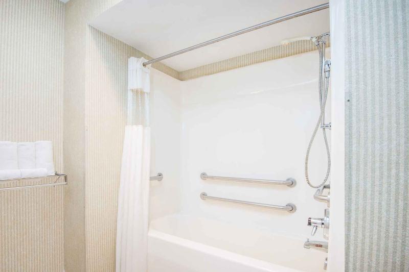 ホテル Candlewood Suites Wichita Northwest, An Ihg