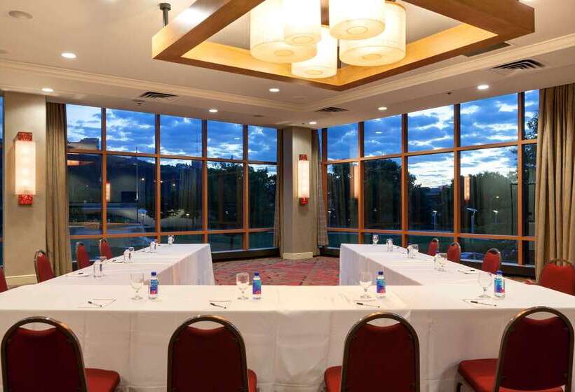 호텔 Wyndham Grand Pittsburgh