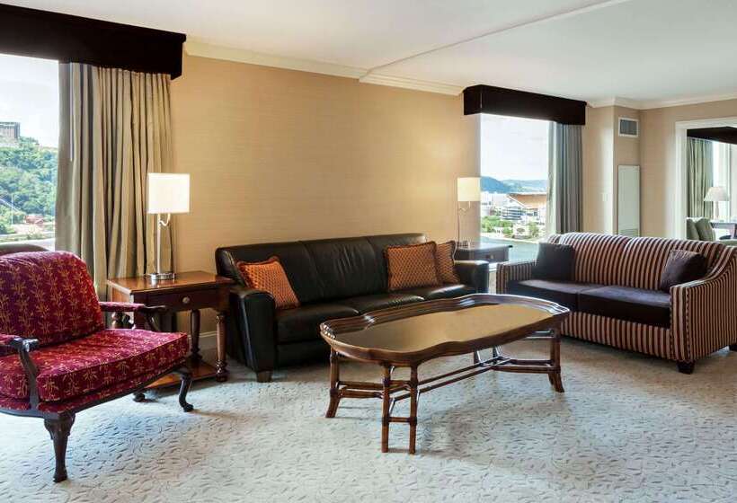 호텔 Wyndham Grand Pittsburgh