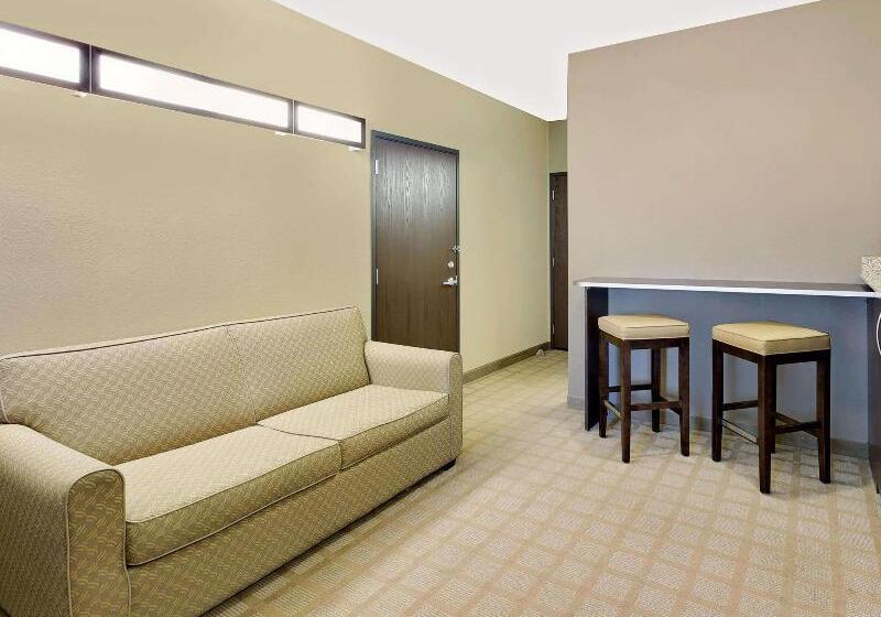 Microtel Inn & Suites By Wyndham Prairie Du Chien