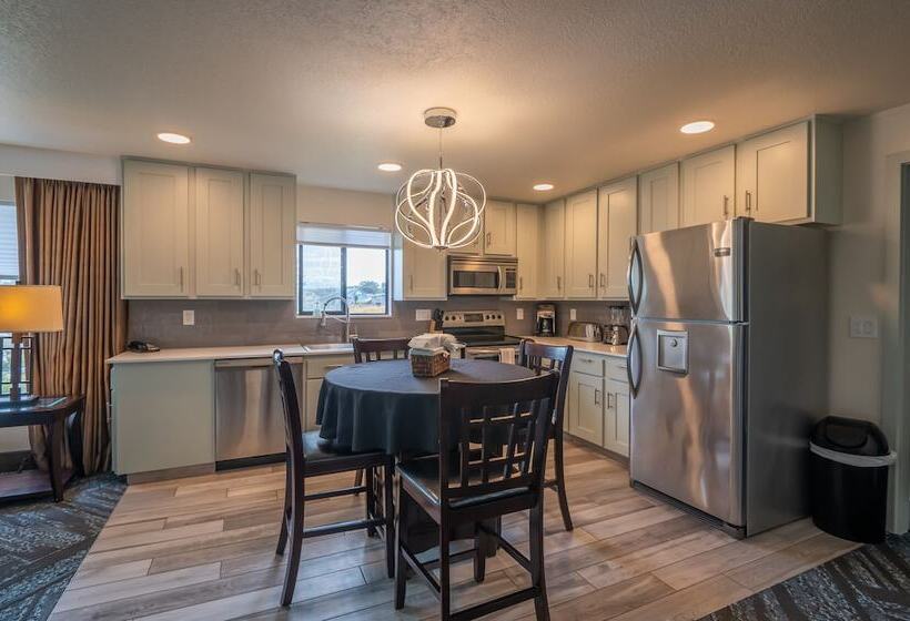 فندق على الطريق Bandon Inn