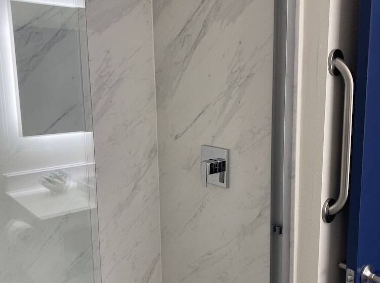 فندق على الطريق Bandon Inn