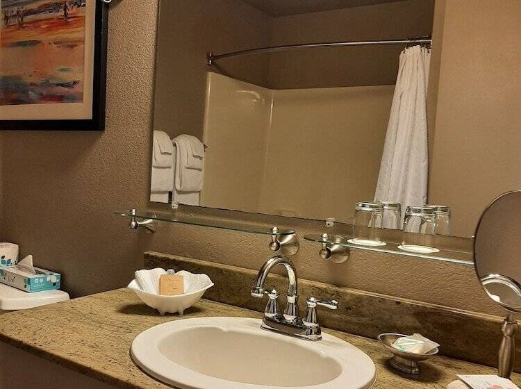 فندق على الطريق Bandon Inn