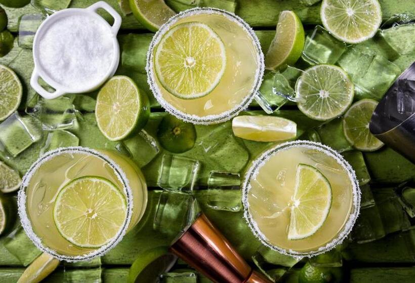 Opal Key Resort & Marina