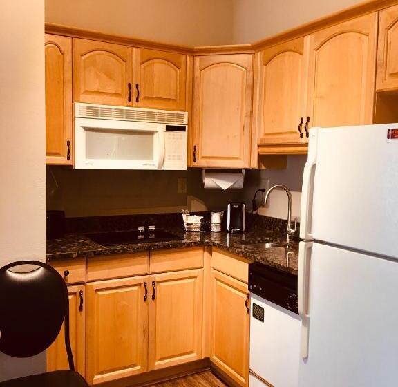 منتجع Hawthorn Extended Stay By Wyndham Conyers