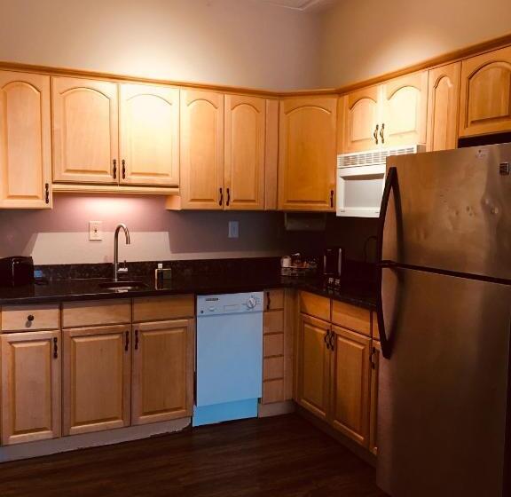 منتجع Hawthorn Extended Stay By Wyndham Conyers