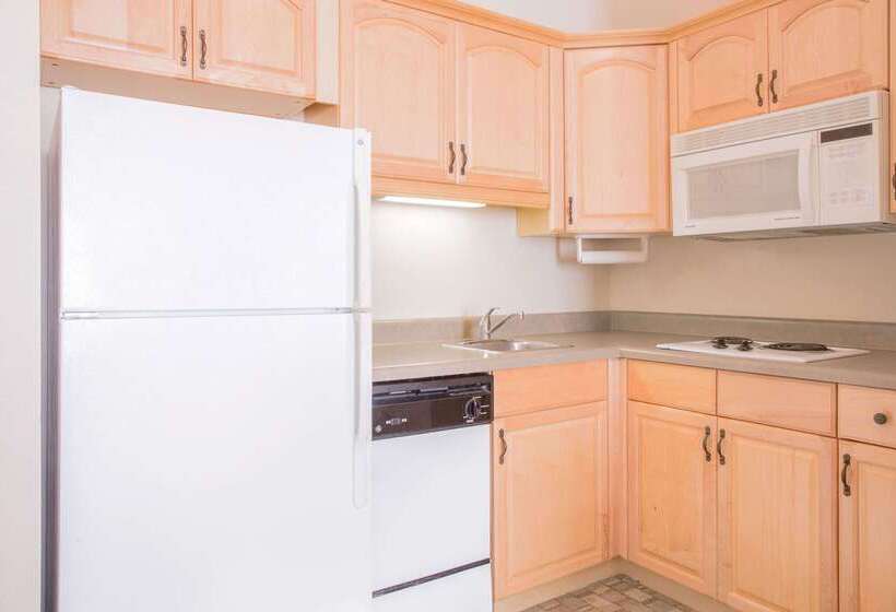 Курорт Hawthorn Extended Stay By Wyndham Conyers