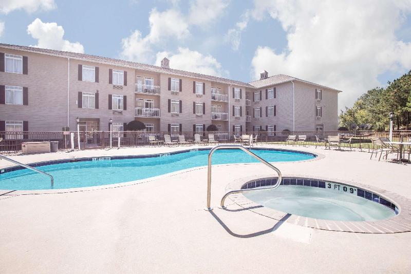 منتجع Hawthorn Extended Stay By Wyndham Conyers