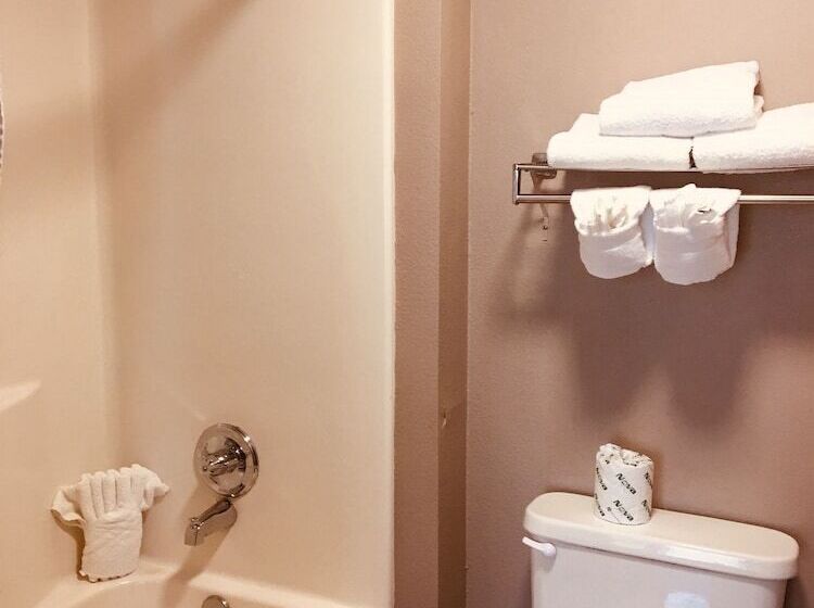 منتجع Hawthorn Extended Stay By Wyndham Conyers