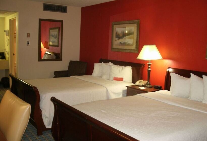 Salina Ambassador Hotel And Conference Center