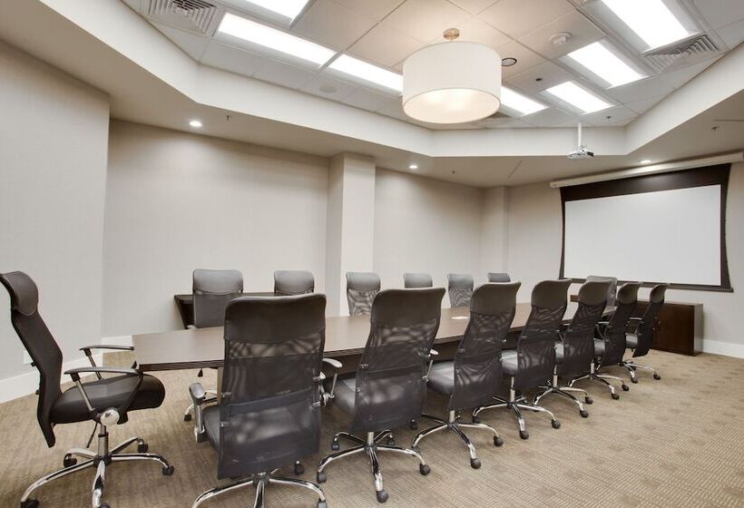 The Hotel Hot Springs