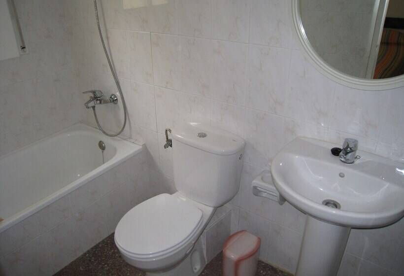 Apartamento Económico Camino Ronda 110