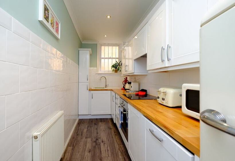 Brighton Rock Apartment