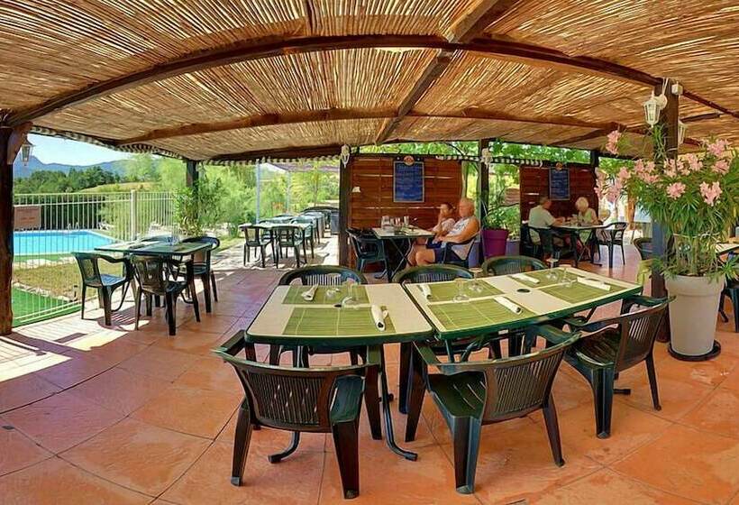 בית מלון כפרי Camping Des Rosieres