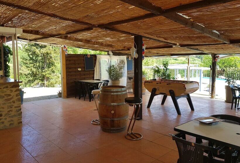 בית מלון כפרי Camping Des Rosieres